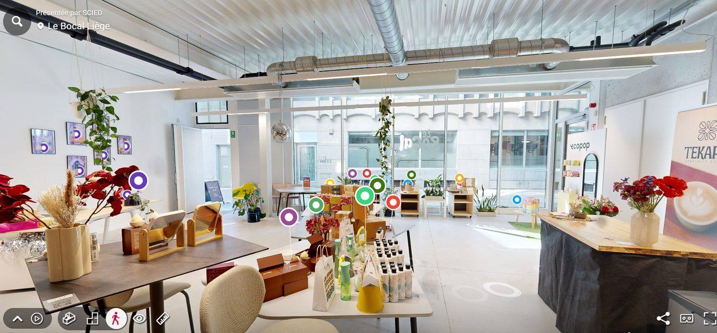 Intérieur du Bocal à Liège, capturé en visite immersive 360°, avec les tags interactifs posés sur les produits des créateurs